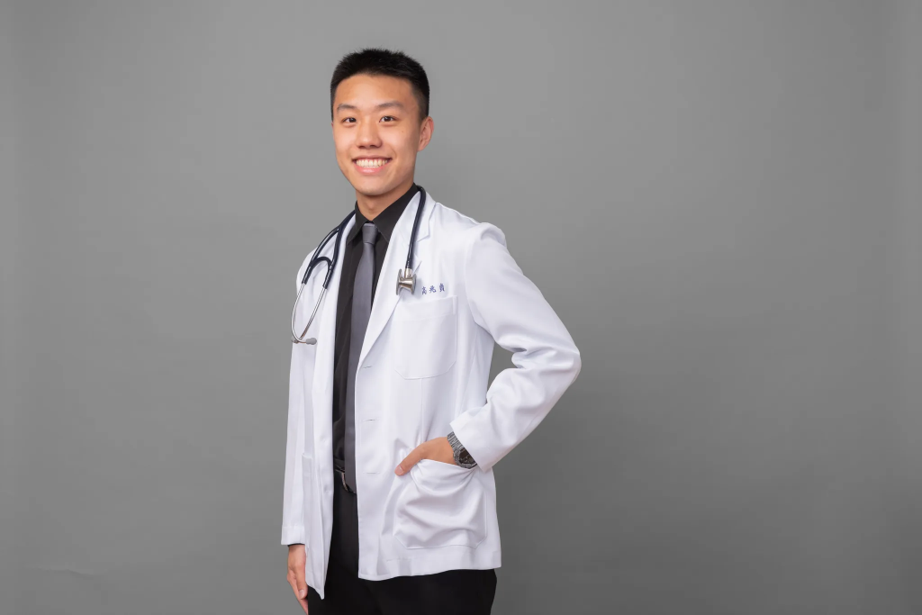 Portrait of Phoebe Kao, MD
